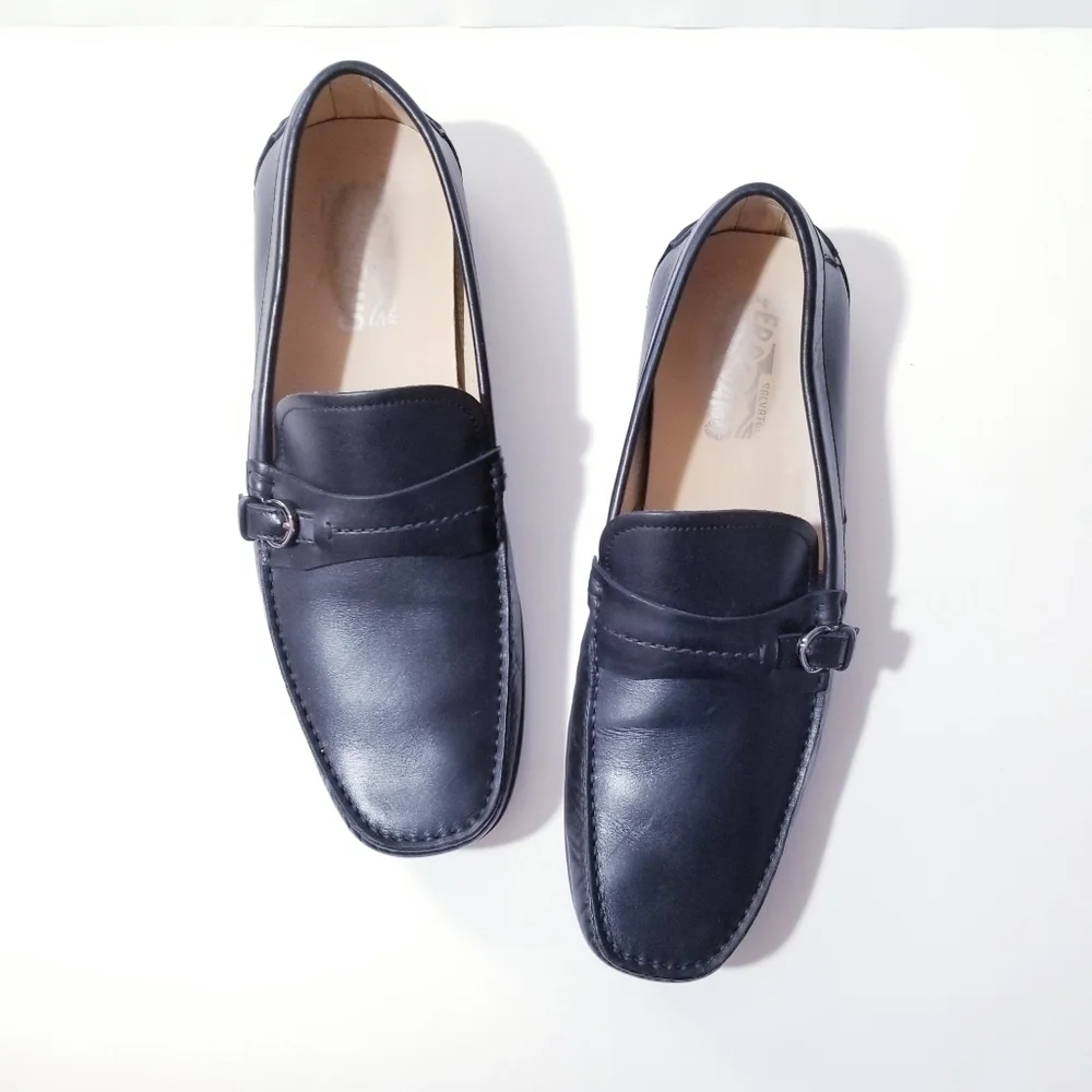 SALVATORE FERRAGAMO Black Leather Side Buckle Loafers Wine Vibram Sole 9.5